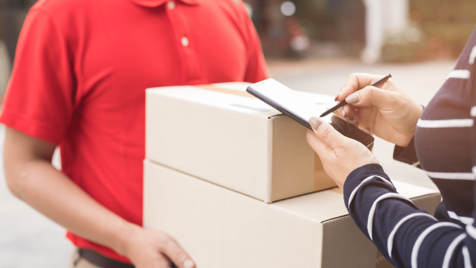 custom mobile applications for delivery services, where all aspects of the delivery process, from preparation to delivery, capture the proof of delivery app google apple app nocode api website solution geolocation geo location